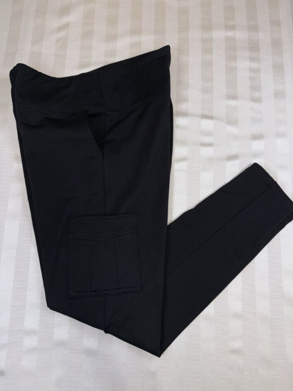 Victorias Secret Pink Active Leggings High Rise 4 Pockets Size Medium Black - Picture 11 of 12